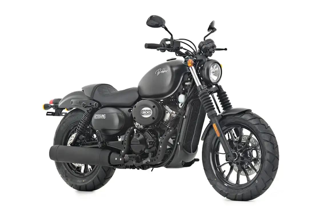 Review da Hyosung Bobber GV300S: Estilo Custom Moderno com DNA Coreano