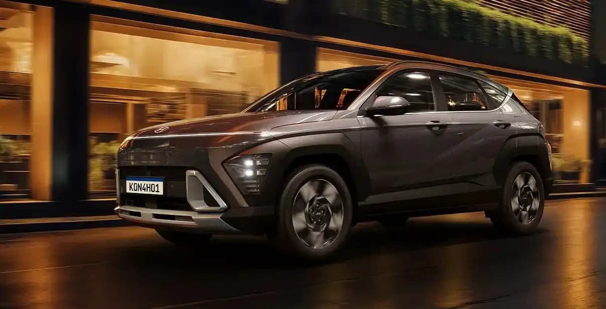 Review: Hyundai Kona Hybrid/EV 2025 – SUV compacto com versões híbrida e elétrica