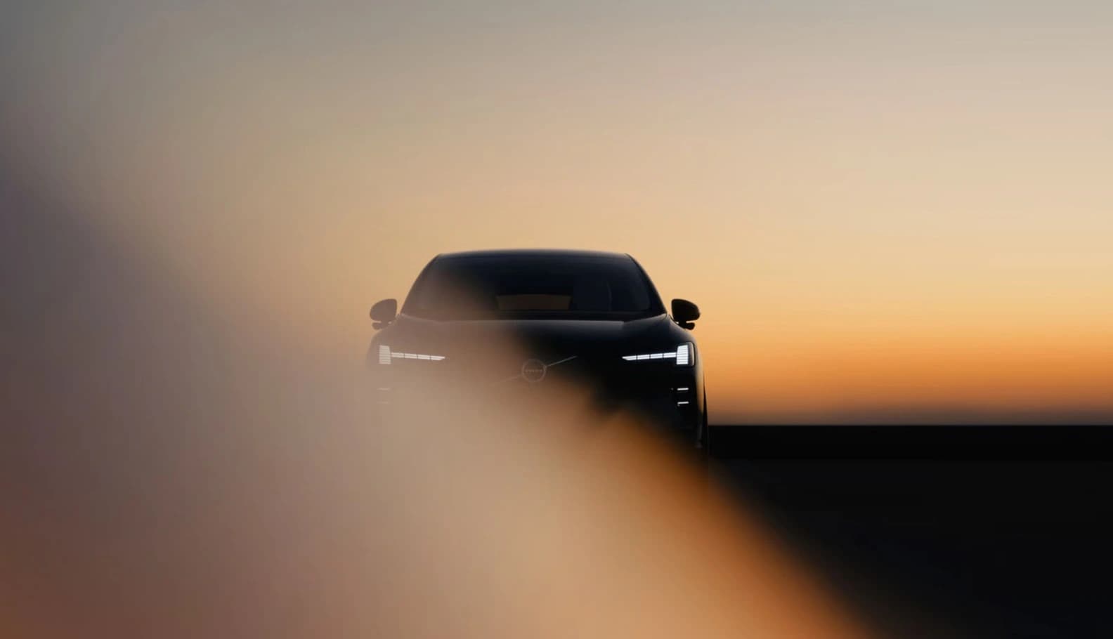 Review Volvo EX60 Elétrico 2026: O SUV Premium que Marca a Nova Era da Volvo