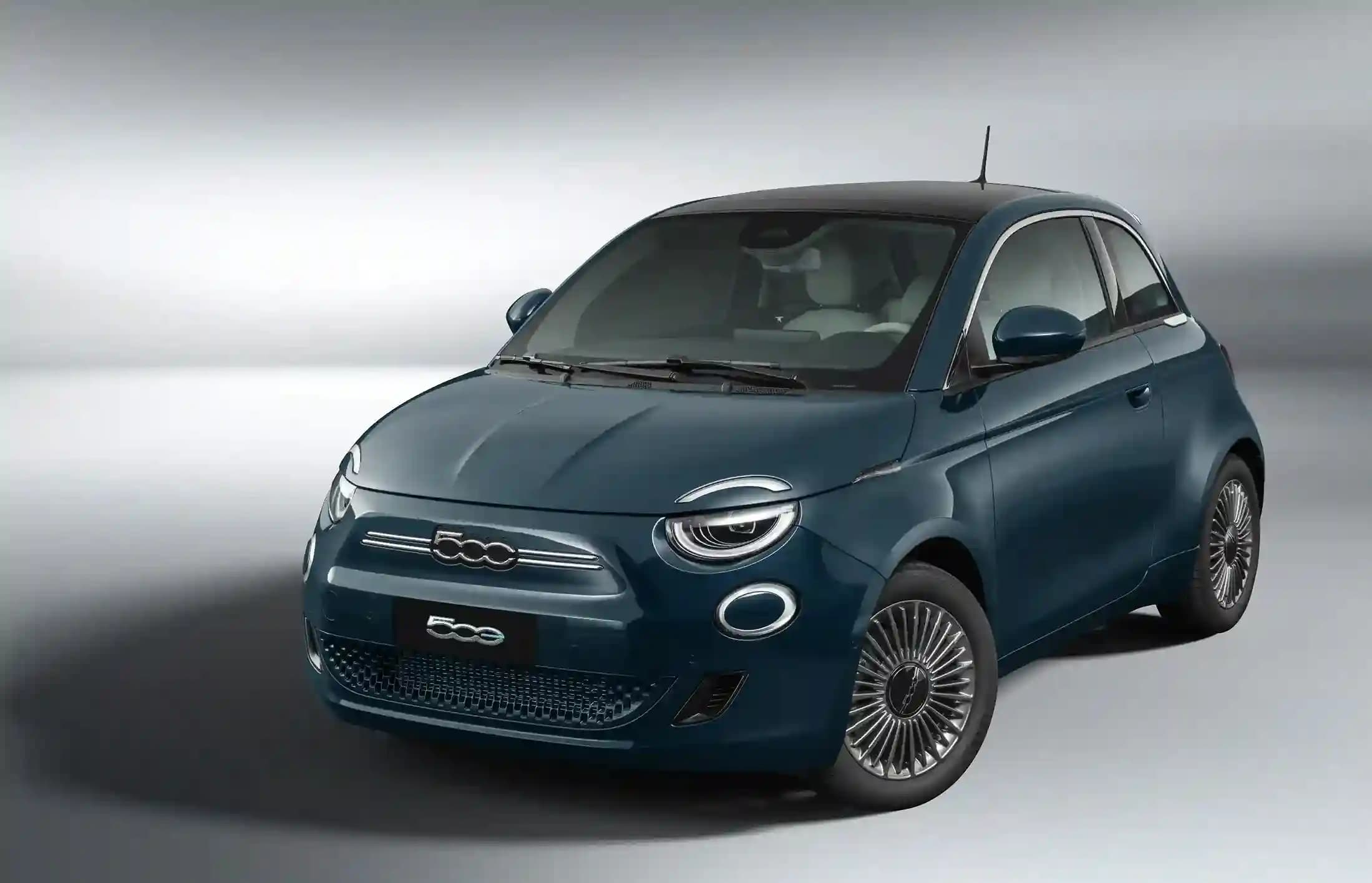 Review da Fiat 500e: O Ícone Italiano Agora 100% Elétrico