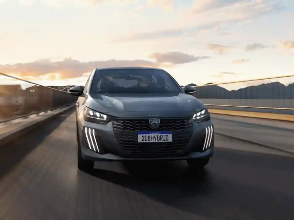 Review Peugeot 208 GT 2026: Compacto Esportivo com Estilo, Tecnologia e Refinamento